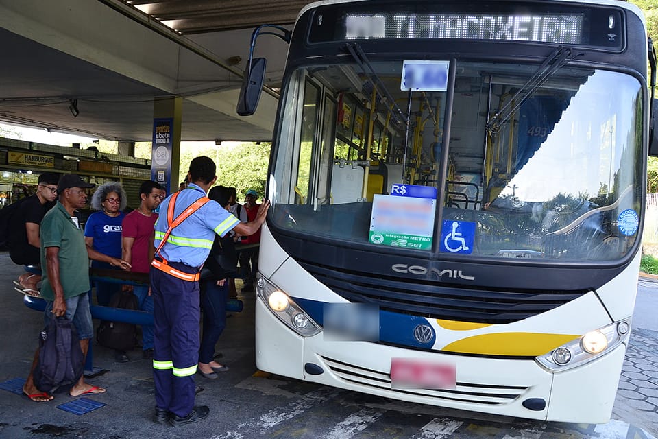 Passagem de ônibus no Grande Recife continua sendo R$ 4,30 por determinação da justiça