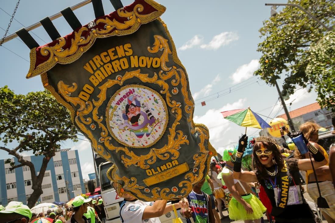 bloco virgens bairro novo antecipa desfile