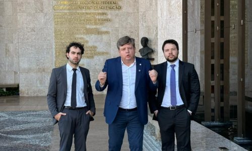 JUSTIÇA FEDERAL SUSPENDE CURSO DE MEDICINA DO PRONERA EM CARUARU APÓS AÇÃO DE TADEU CALHEIROS