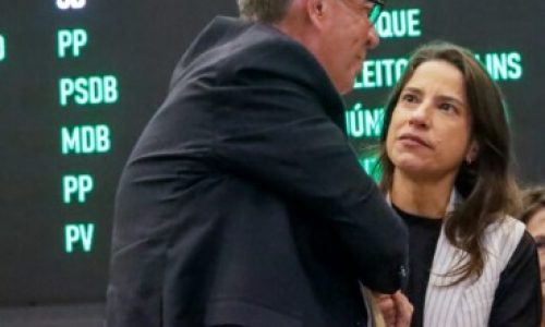 ALEPE ARQUIVA PEDIDO DE IMPEACHMENT CONTRA A GOVERNADORA RAQUEL LYRA